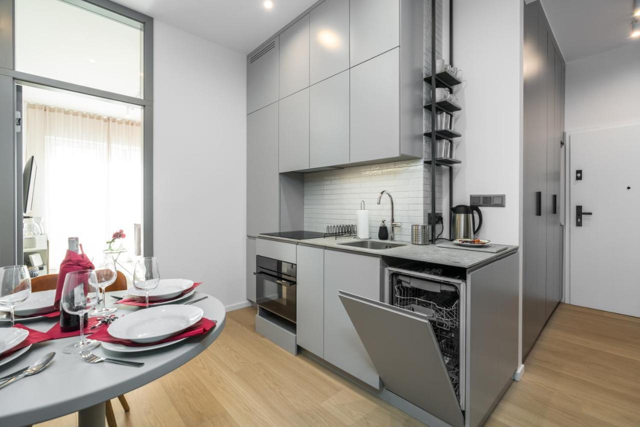 Central Apartments Garbary By Noclegi Renters Πόζναν Εξωτερικό φωτογραφία
