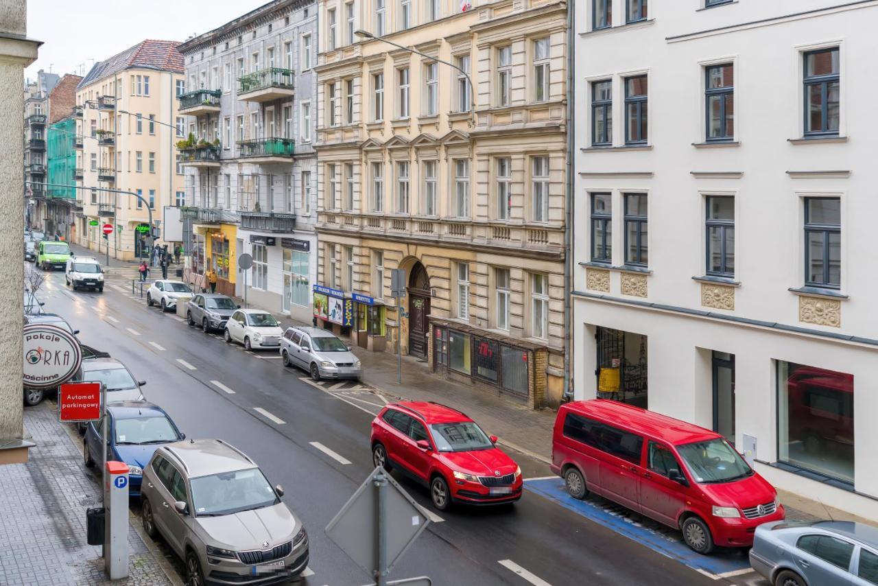 Central Apartments Garbary By Noclegi Renters Πόζναν Εξωτερικό φωτογραφία