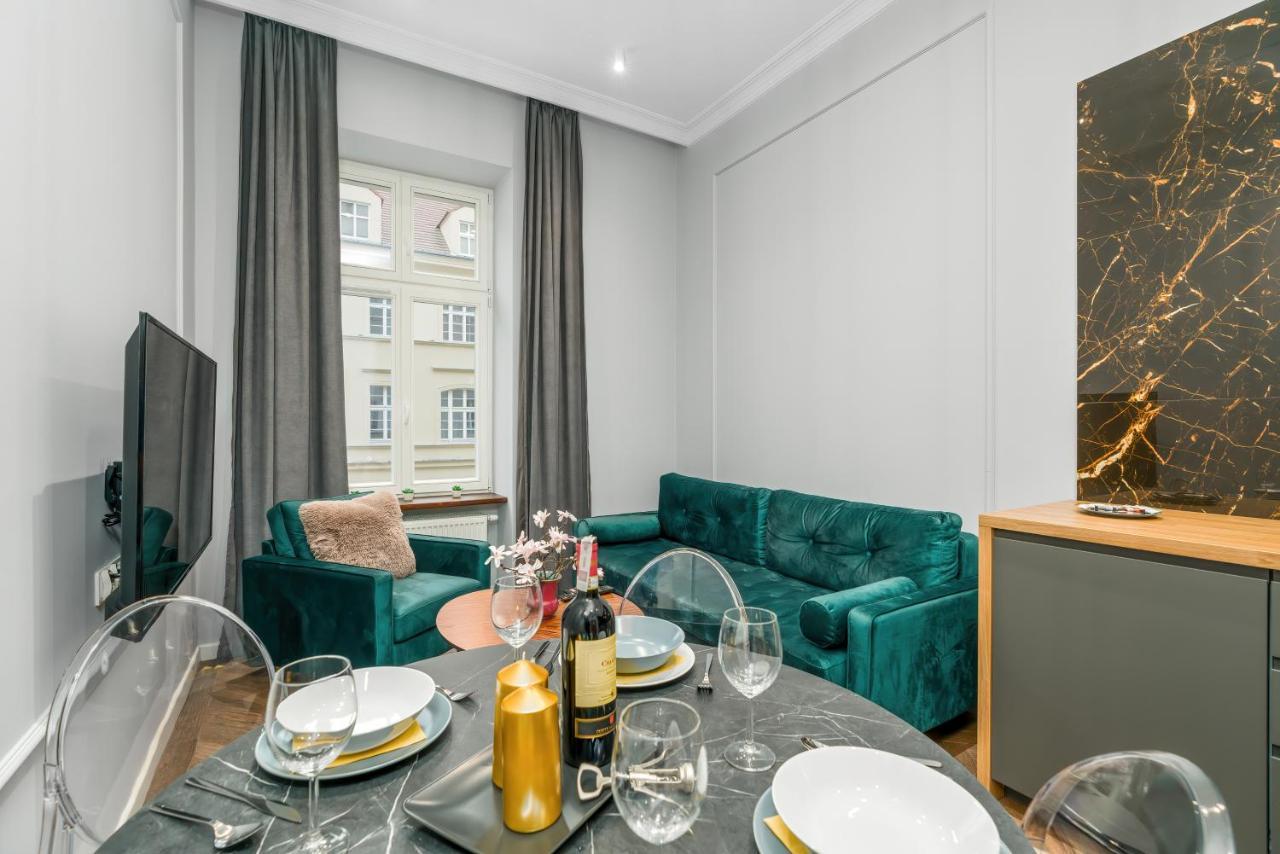 Central Apartments Garbary By Noclegi Renters Πόζναν Εξωτερικό φωτογραφία